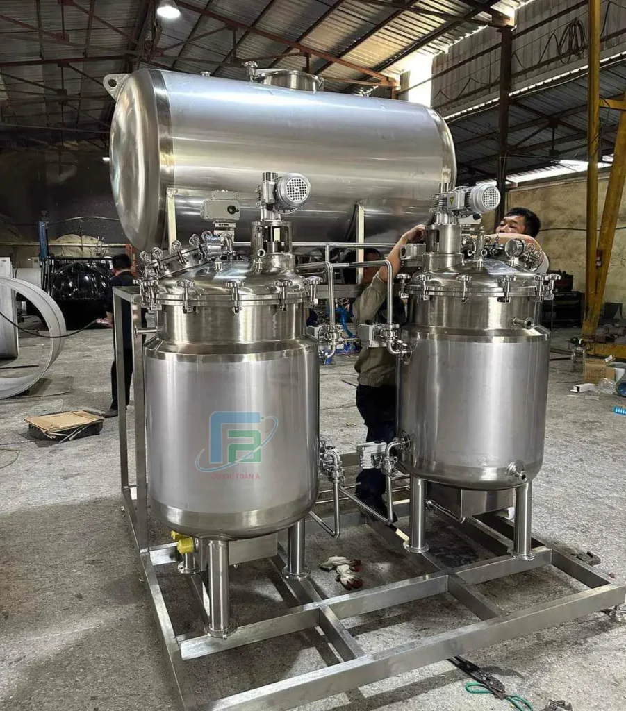 Quy trình sản xuất bồn khuấy trộn Inox 304 tại Nhà máy Cơ Khí Toàn Á