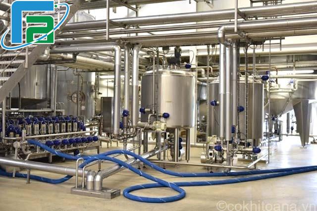 Thiết bị lọc nước RO trong nhà máy chế biến sữa - Sản xuất bởi Cơ Khí Toàn Á