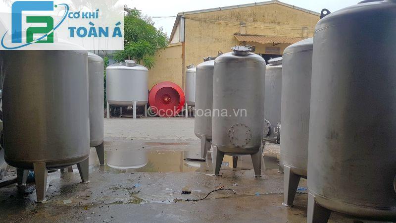 Nhà máy cơ khí Toàn Á chuyên sản xuất Bồn áp lực lọc nước cao cấp cho nhà máy thực phẩm, dược phẩm, hóa chất và xử lý môi trường