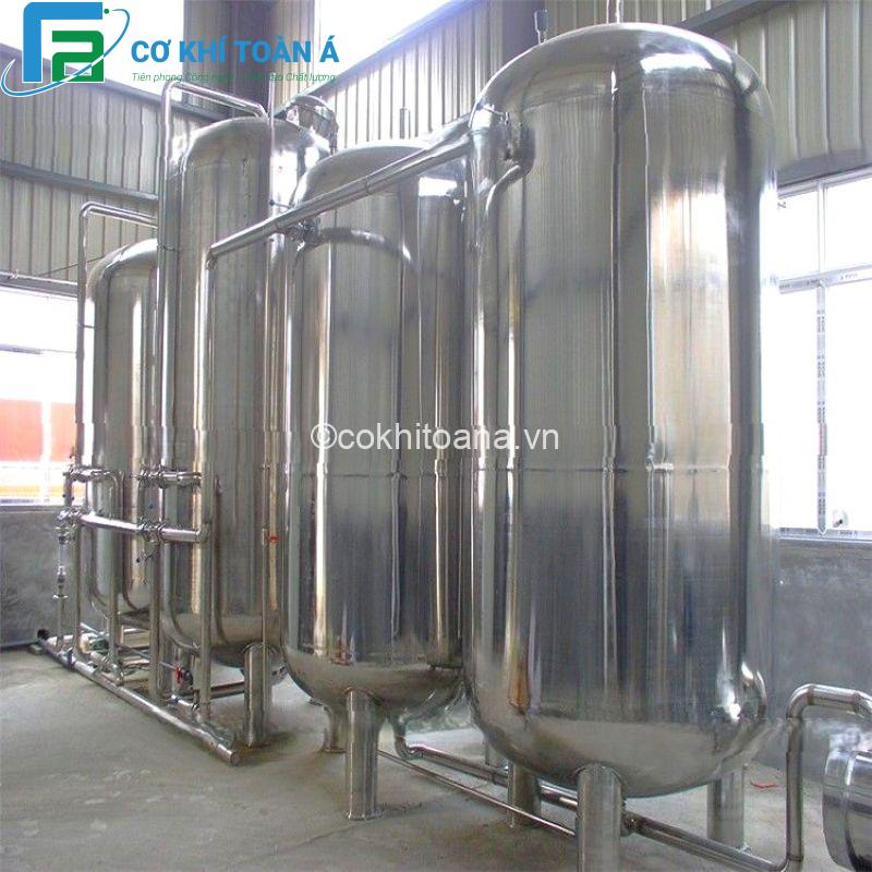 Công ty Cổ phần Chế tạo Cơ khí Toàn Á – đơn vị hàng đầu tại Hà Nội chuyên sản xuất bồn lọc áp lực inox kích thước lớn – chúng tôi cam kết cung cấp thiết bị chất lượng cao, phù hợp cho các ngành thực phẩm, hóa chất, dược phẩm và xử lý môi trường