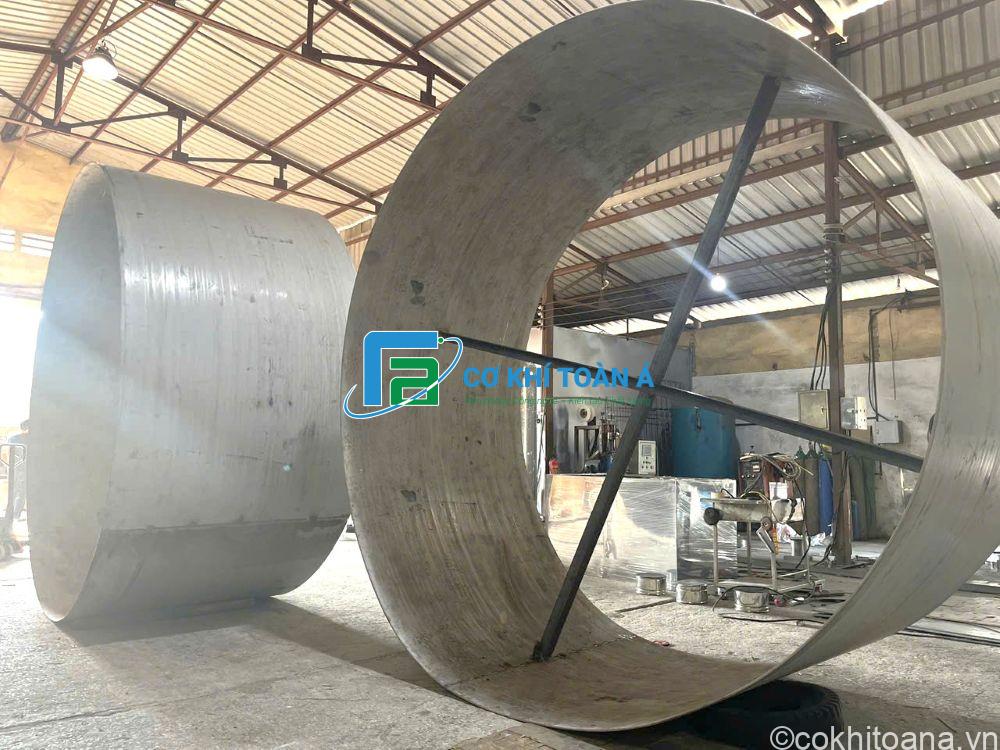 Cơ khí Toàn Á chuyên sản xuất và gia công các loại bồn bể công nghiệp cho các nhà máy
