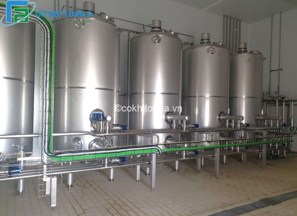 Cơ Khí Toàn Á: Sản Xuất Bồn Lọc Áp Lực Inox Cao Cấp 2025 7 Hình ảnh: Ứng dụng lắp đặt bồn lọc áp lực inox cho nhà máy thực phẩm được Inox Toàn Á triển khai