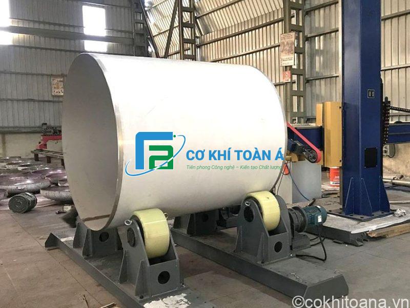 may san xuat gia cong bon inox cong nghiep