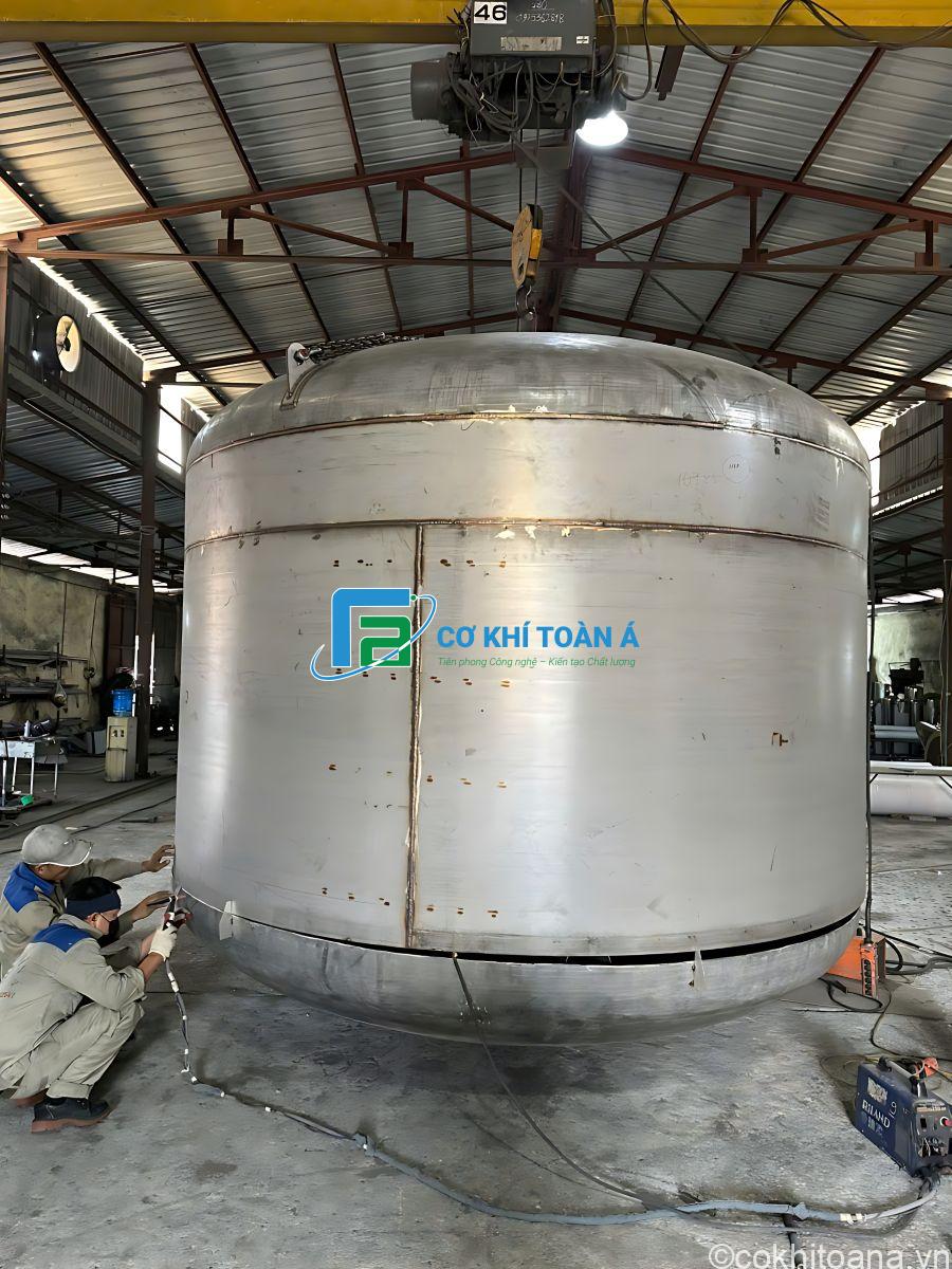 xuong gia cong inox quang nam che tao bon cong nghiep co khi toan a
